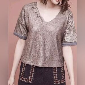 Deletta Anthropologie Sequin Tee Shirt Tan Gray Short Sleeve Size XS MSRP $72